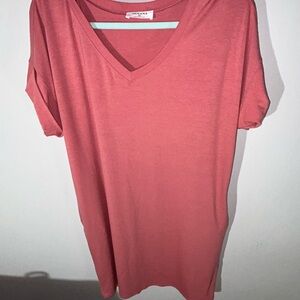 Zenana Outfitters Women's Coral V-Neck Tee
